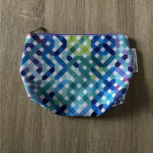 NWOT … CLINIQUE “Kapitza” Cosmetic / Makeup Bag